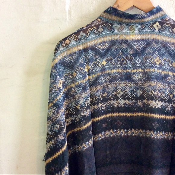 Da-Nang silk sheer high low button up patterned blouse - Picture 10 of 14